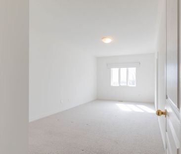 For Lease - 73 Southvale Drive, Vaughan, Ontario - Photo 4