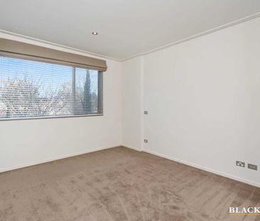 Easy Living at 72/15 Coranderrk Street - Photo 3