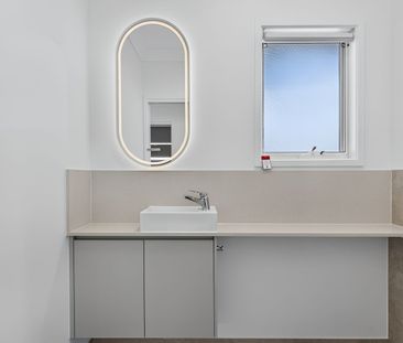"The Nest" Brand New 2 Bedroom + Office in the Heart of Paradise Point - Photo 6
