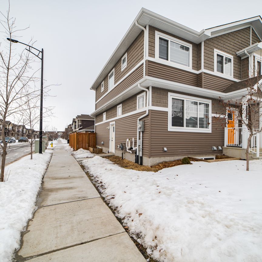 2704-2766 Chokecherry Place SW, Edmonton, AB, Paisley - Photo 1