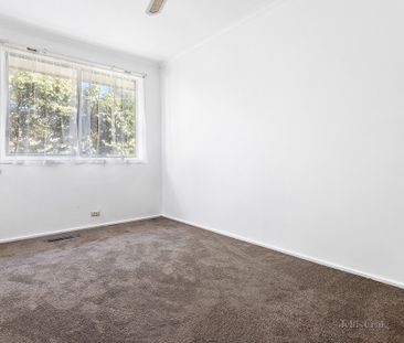 2/7 La Frank Street, Burwood - Photo 4