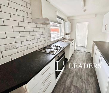 2 bedroom terraced house to rent - Photo 3