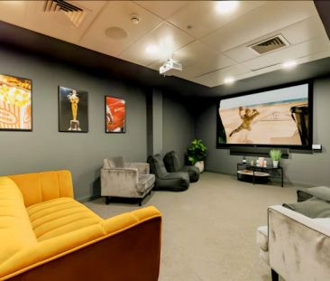 Premium Accessible Studio - Photo 4