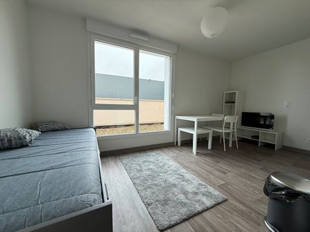 Location Appartement 1 pièce 19m² FRANQUEVILLE ST PIERRE 76520 - Photo 3