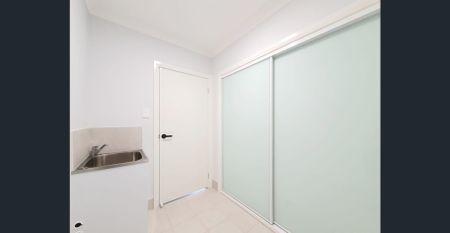 The One That You Want! - Photo 2