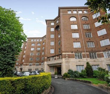 4 bedroom flat to rent - Photo 1