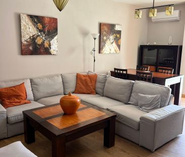 Duplex en alquiler en Puerto, Estepona - Photo 3