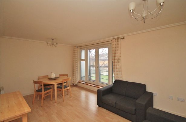 Oriental Road, Woking, Surrey, GU22 7PH - Photo 1