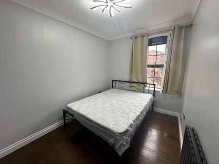 Chequers Lane, Wellingborough - Photo 2