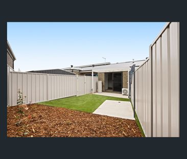 One Bedroom in a Boutique Complex - Photo 4