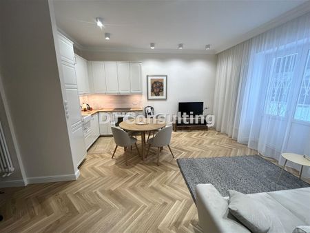 Warszawski, Warszawa, Śródmieście, Wiejska - Zdjęcie 3