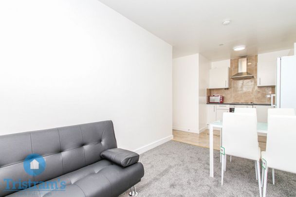 1 bed Apartment for Rent - Photo 1