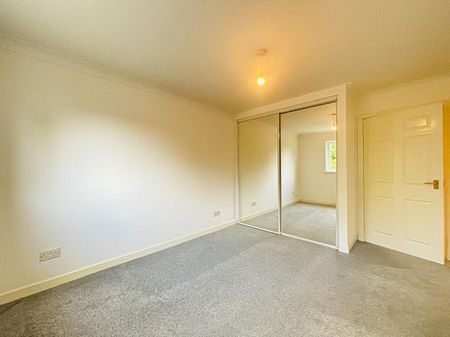 Neilston Road , 0/2 Renfrewshire, PA2 6ER - Photo 5