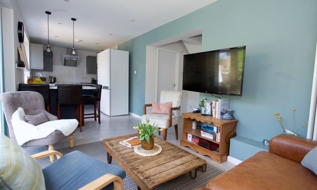 Marsh Lane Room D - Photo 1