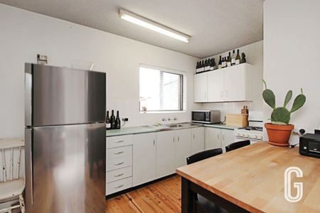 4/131 Brooks Street, Bar Beach NSW 2300 - Photo 5