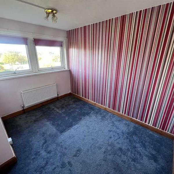 Strode Road, Portsmouth, PO2 - Photo 1