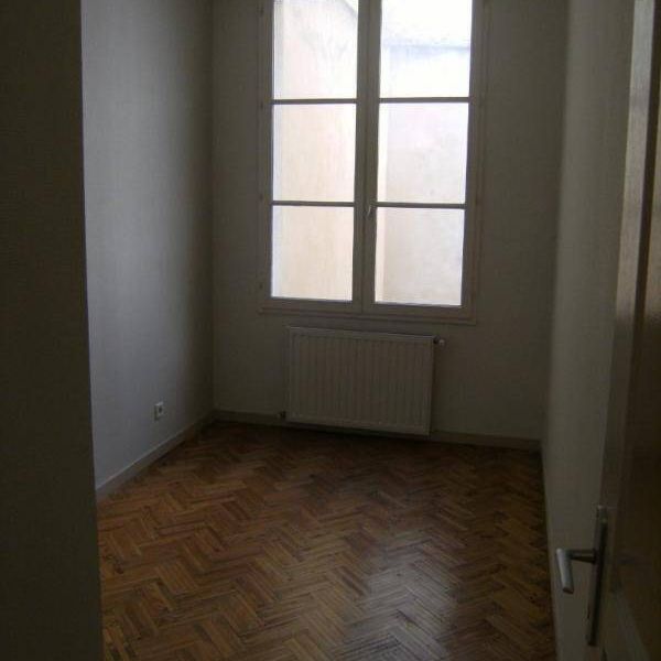 Location appartement t3 70 m² à Bordeaux (33000) Hotel de Ville-Quinconces 2 - Photo 1