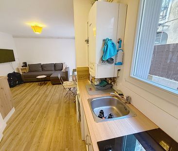 Location Appartement 1 pièce 18m² AVIGNON 84000 - Photo 4