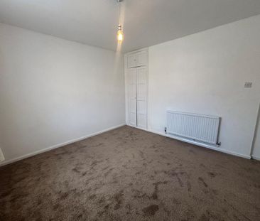 3 bedroom property to rent - Photo 3