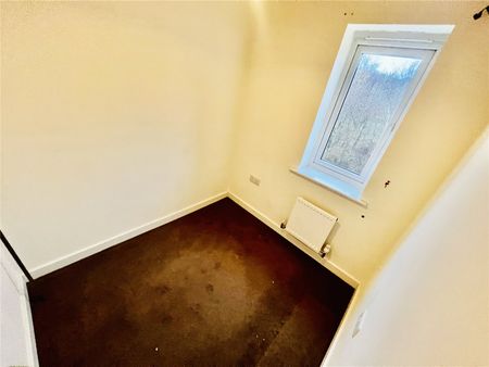 3 bedroom house to rent Beck Bridge Lane, Allerton, Bradford, West Yorkshire, BD15 - Photo 2