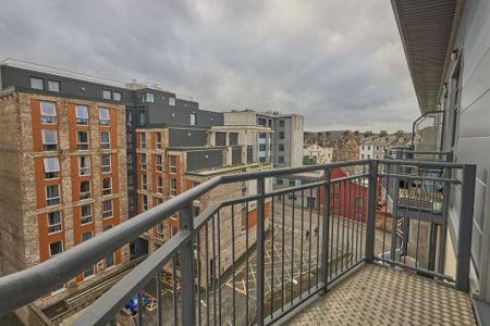 Studio to rent - Photo 4