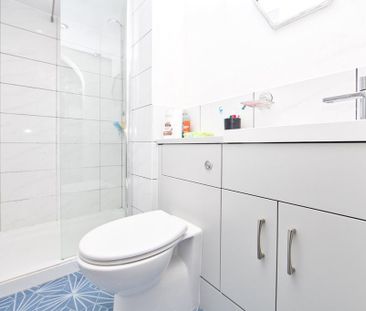 2 bedroom flat to rent - Photo 6