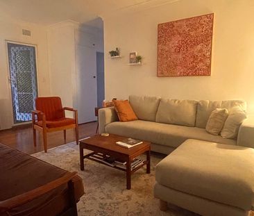 Dulwich Hill - Photo 1