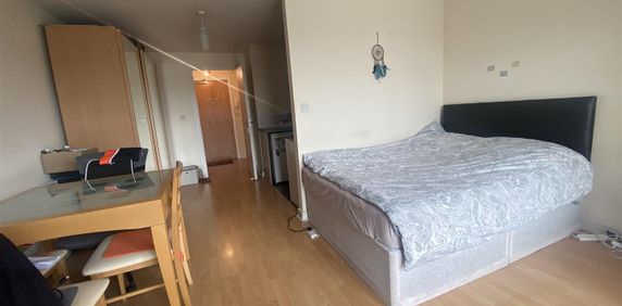 Studio Apartment - Studio To Rent - Photo 2