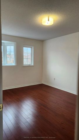 7 Angela Court - Photo 3