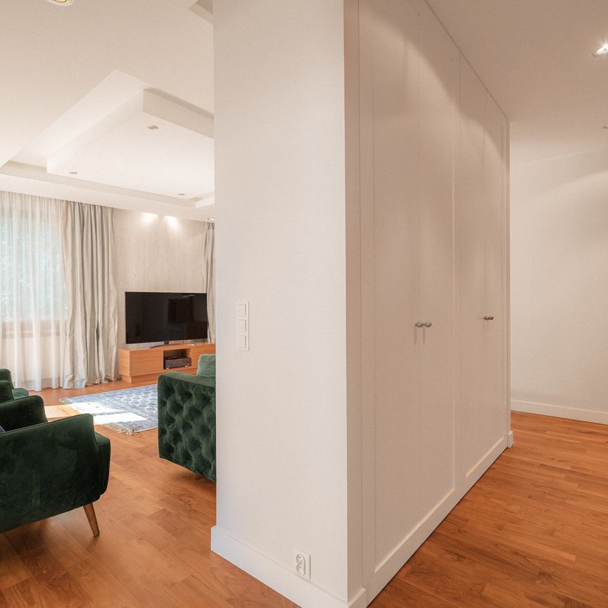 Elegancki 3 pokojowy apartament na wynajem - Zdjęcie 1