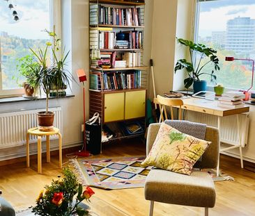 Trollesundsvägen, Bandhagen - Photo 4