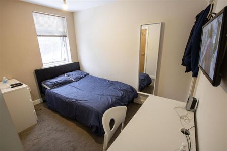 5 bedroom house to rent - Photo 4