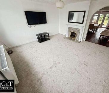 The Portway, Kingswinford, DY6 - Photo 2