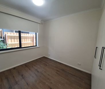 Fully Renovated! - Photo 2