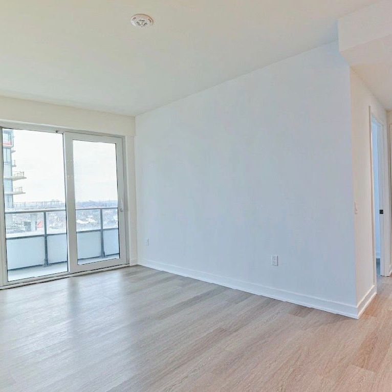 For Lease - 448 Burnhamthorpe Road Unit# 811, Mississauga, Ontario - Photo 1