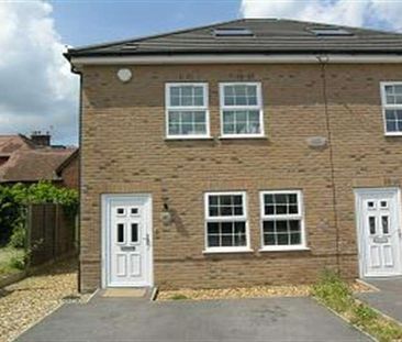 Bedroom Detached House In Winton, BH9 - Photo 5