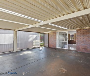 WOW! CHECK THIS ONE OUT! - Photo 3