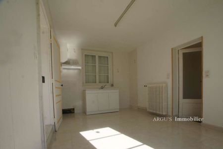 Location Maison 4 pièces 99m² - Photo 5