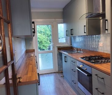 3 Bed Terraced House, Capthorne Avenue, HA2 - Photo 5
