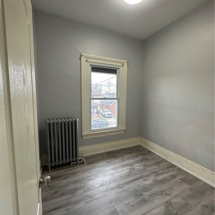 For Lease - 22 Haynes Avenue Unit# 2, St. Catharines, Ontario - Photo 1