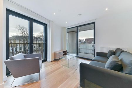 2 bedroom flat to rent - Photo 2