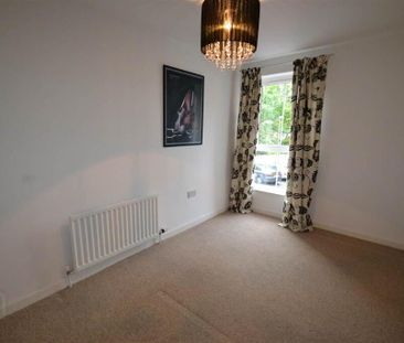 61 Montgomery Chase, Belfast, BT6 9GQ - Photo 3