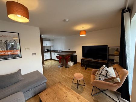 2 bedroom apartment to rent - Photo 3
