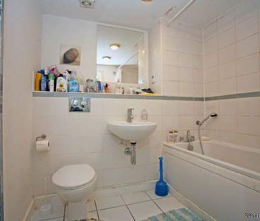 1 bedroom property to rent in Ilford - Photo 1