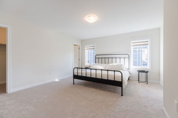 For Lease - 380 Beechwood Forest Lane, Gravenhurst, Ontario - Photo 1