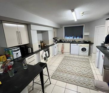 5 bedroom house to rent - Photo 4