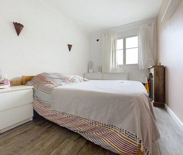 Location Appartement 3 pièces 55m² NICE 06100 - Photo 4