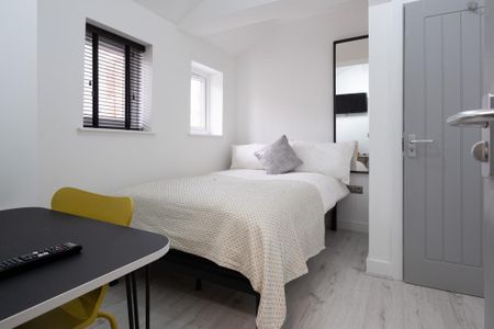 7 bedroom terraced house to rent - Photo 5