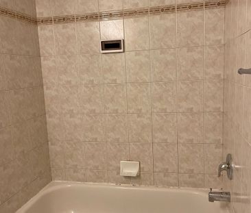 107 10421 93 Street - Photo 3