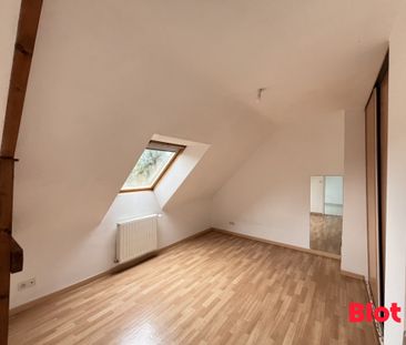 Location Maison 6 pièces 137m² ACIGNE 35690 - Photo 1